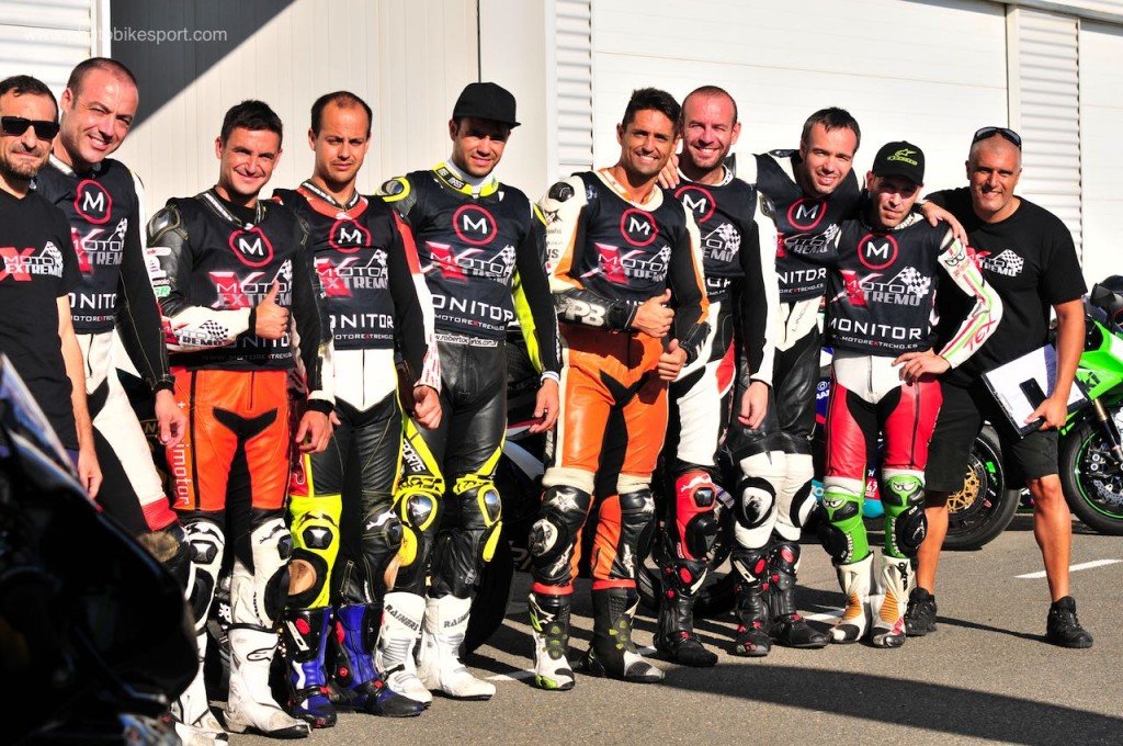 Bruno y su equipo de profesionales - Collection Bruno y su equipo de profesionales - Collection