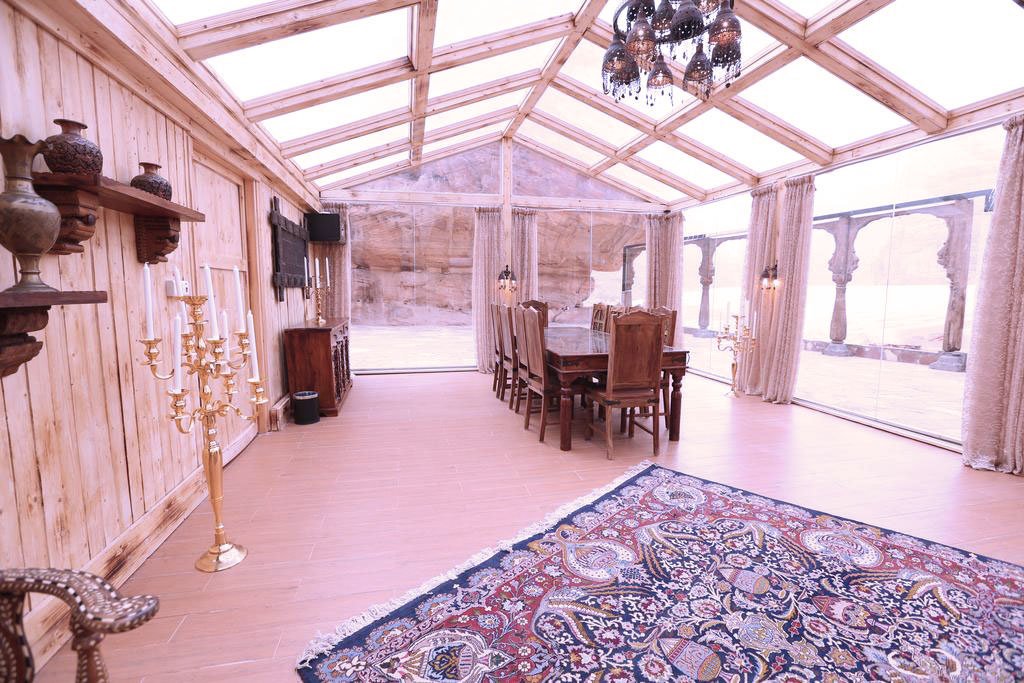 Accommodation Accommodation