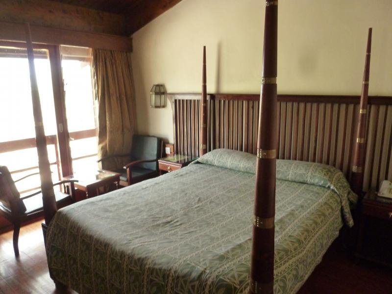 Mid-range Lodges & Camps - Collection Mid-range Lodges & Camps - Collection