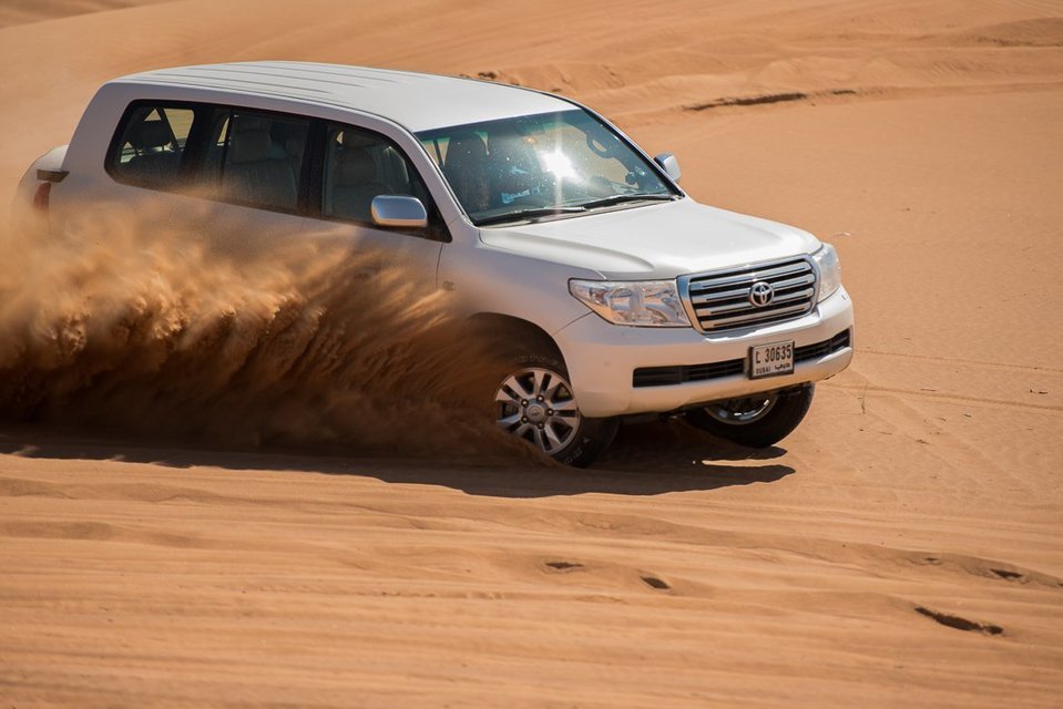 Pemium Red Dunes Desert Safari in Lahbab Desert - Tour