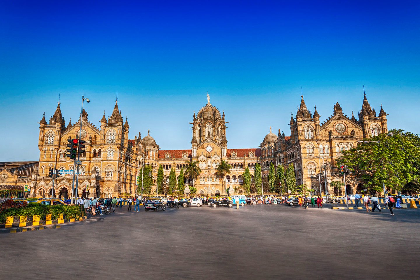 Explore the real Mumbai!! Explore the real Mumbai!!
