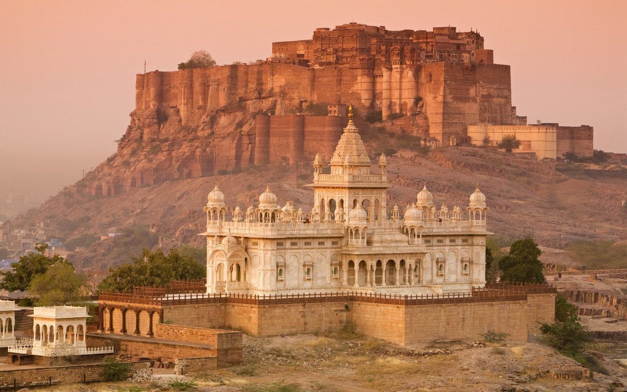 Discover the history that shaped us Discover the history that shaped us