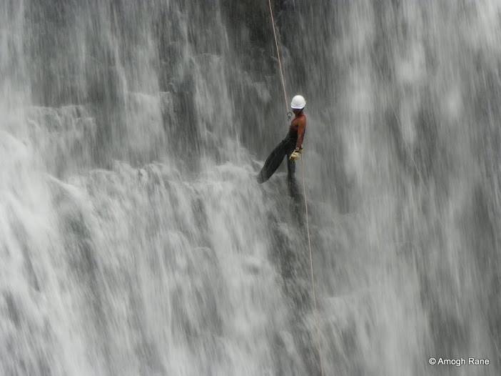 Rappelling / Waterfall Rappelling - Collection Rappelling / Waterfall Rappelling - Collection