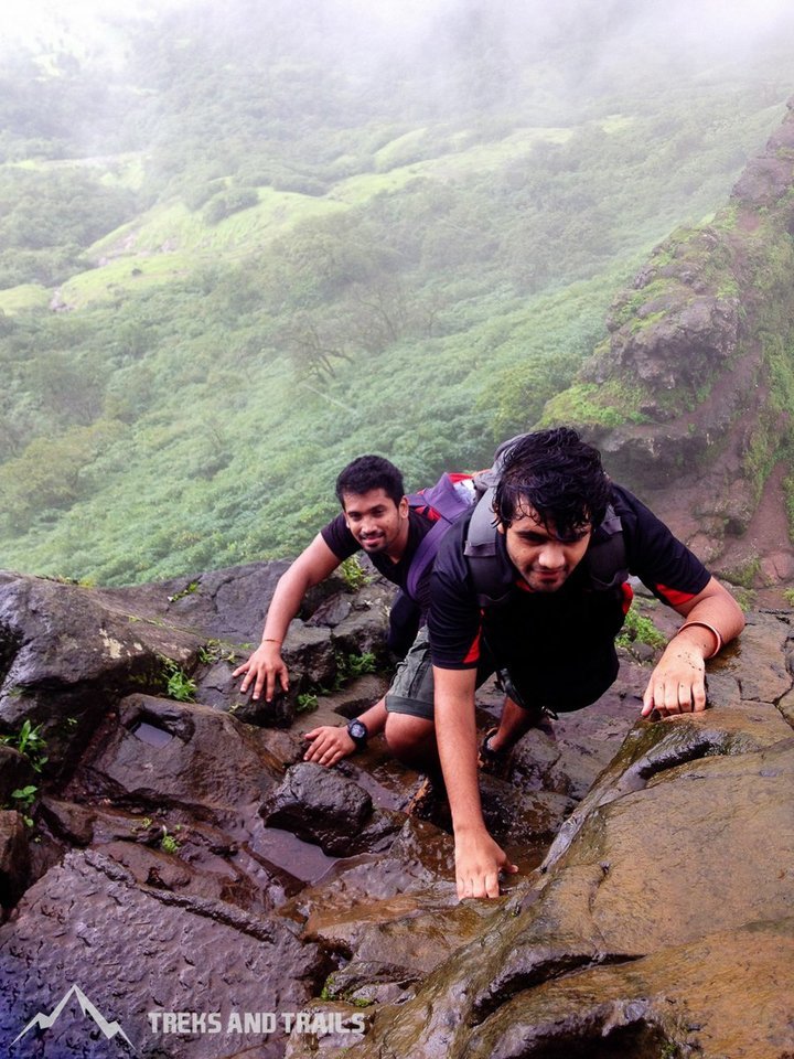 Trekking Spots Near Pune - Collection Trekking Spots Near Pune - Collection