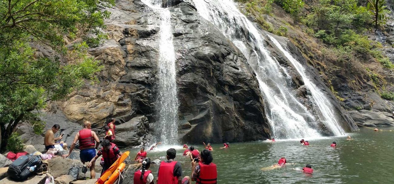 dudhsagar waterfall trip