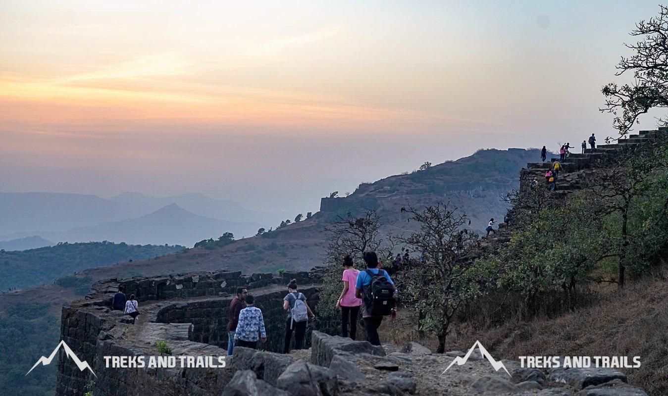 March Treks in Maharashtra | Amazing Locations India - Collection March Treks in Maharashtra | Amazing Locations India - Collection