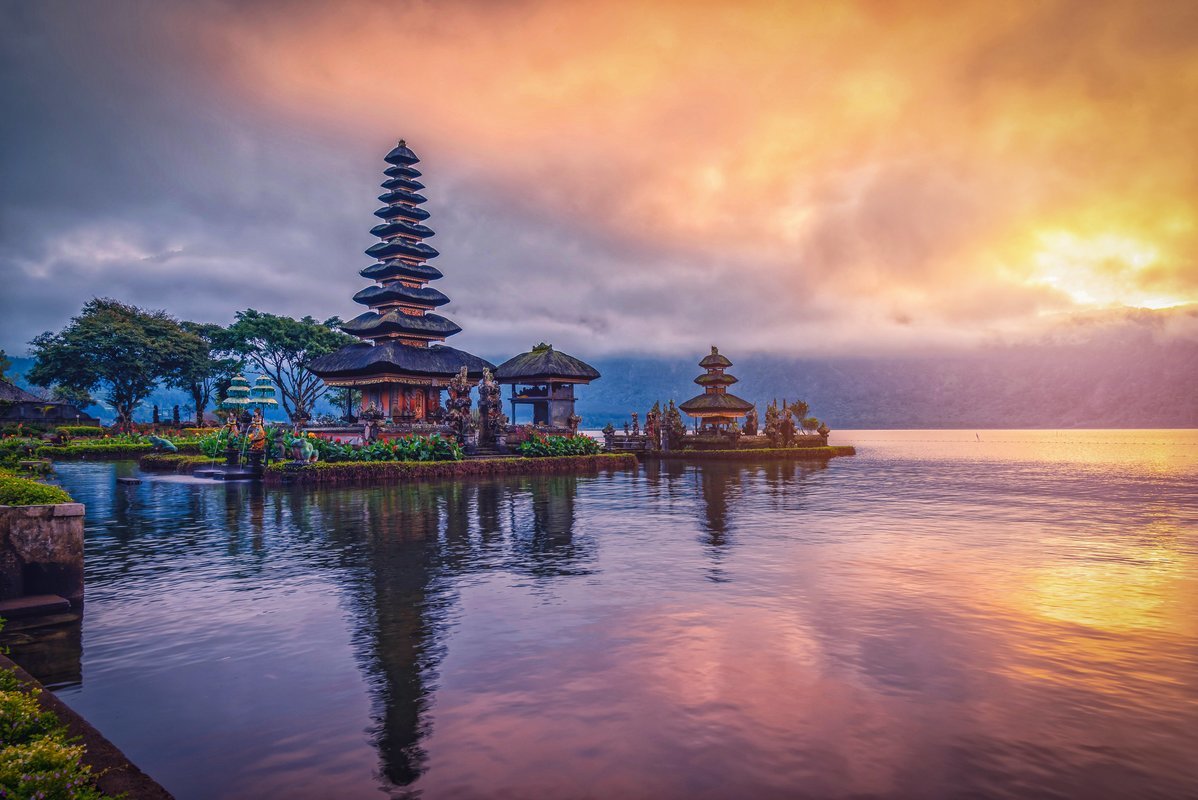 International Tours- Students - Collection International Tours- Students - Collection