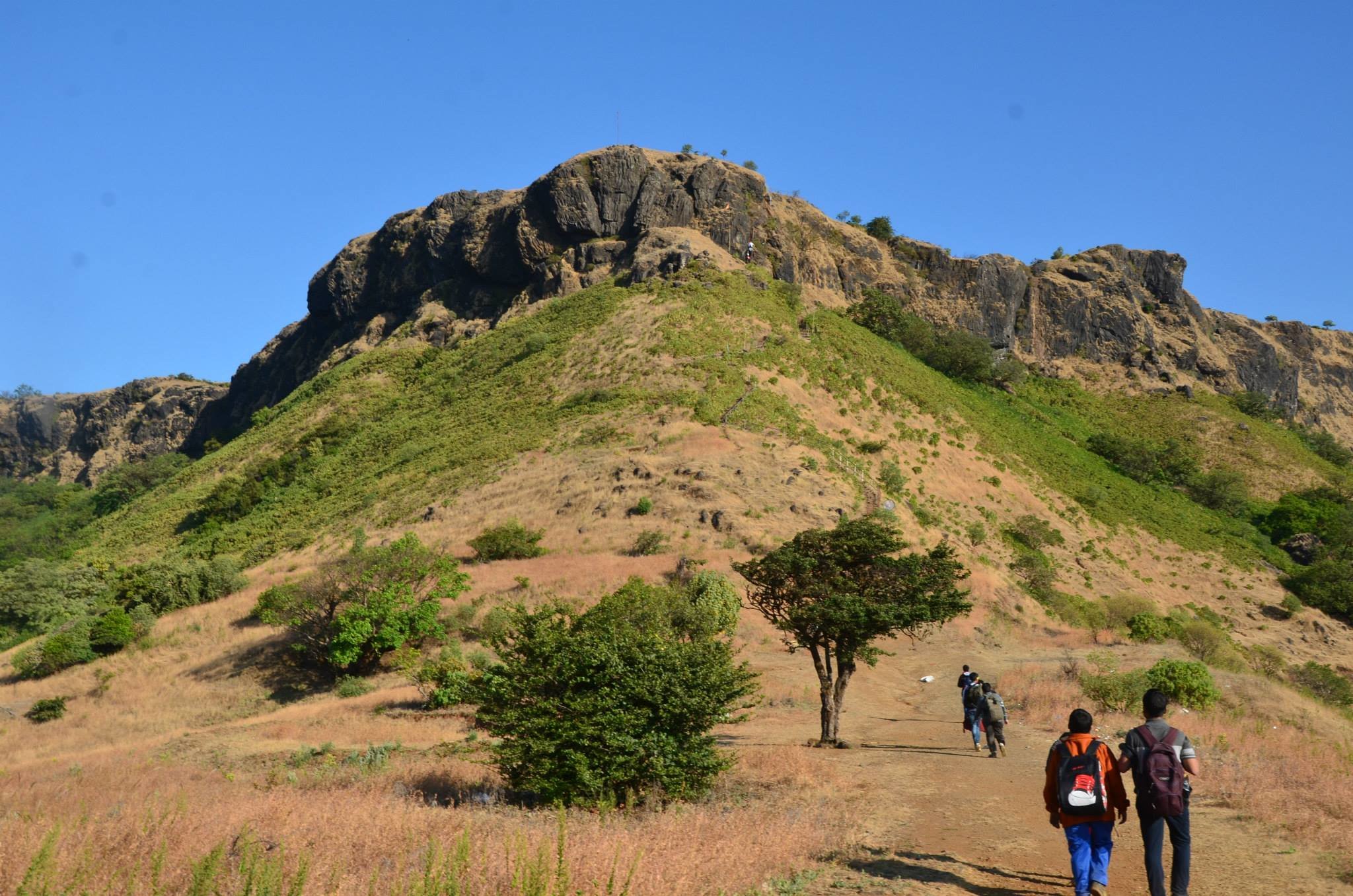 raireshwar fort trek from pune self operated treks raireshwar fort trek from pune self operated treks